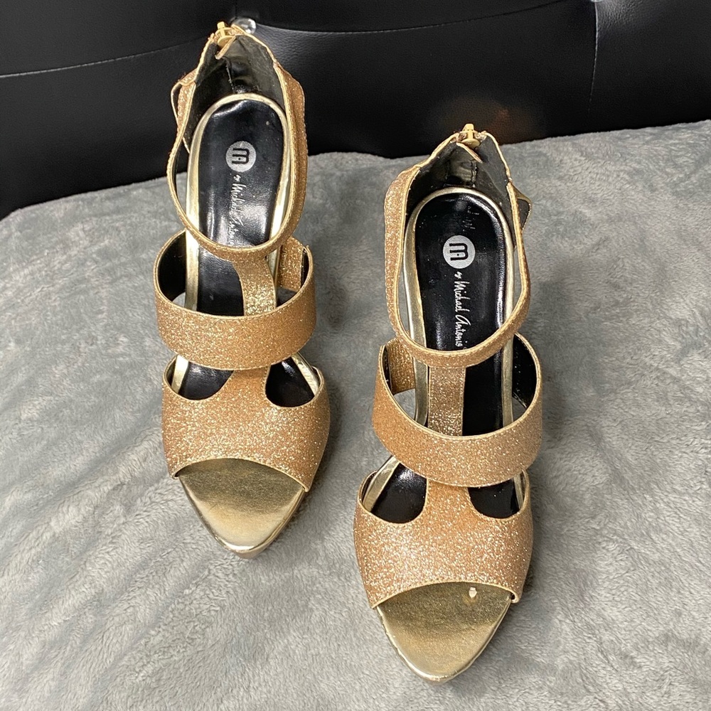 Gold Glitter Strapped Heel